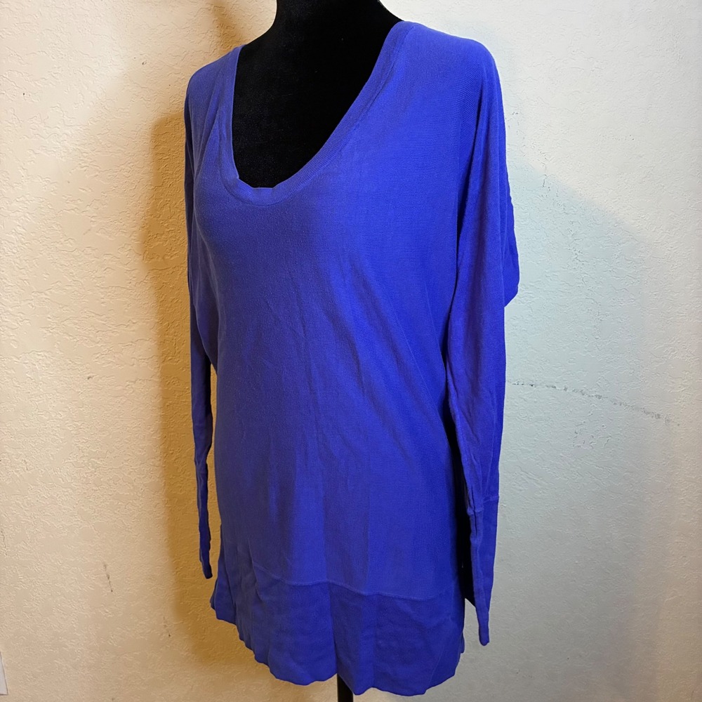 Lilly Pulitzer Royal Blue Top Long Sleeve US L Silk Blend Soft Trendy Sweater